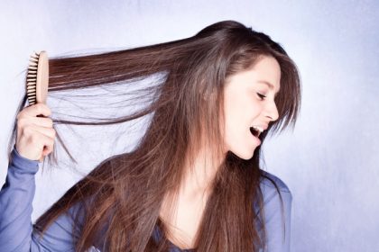 15 ошибок, которые нужно избегать, чтобы сохранить здоровье волос