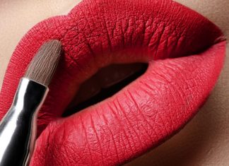 5 способов сделать красные губы интереснее