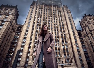 скрыть невысокий рост