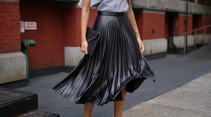 black-white-stripe-one-shoulder-asymmetric-ruffle-top-pleated-coated-midi-skirt-affordable-fashion-under-1001