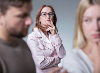 6 способов влюбить в себя свекровь