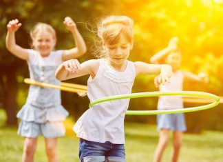 8 ситуаций, в которых вы невольно наносите вред своему ребёнку