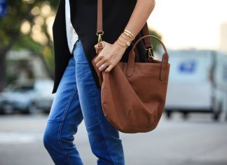 В дальний шкаф: сумки, от которых в этом сезоне стоит отказаться