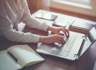 Простые способы всегда быть при деньгах: целых 11 лайфхаков