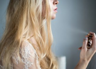 5 ароматов, которые помогут заглушить запах сигарет