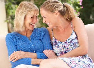 5 нюансов женского характера, которые передаются от матери