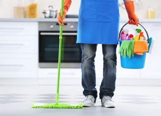 5 фраз, которыми можно раз и навсегда отбить у мужчины желание помогать по дому