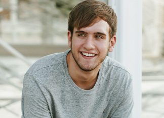 Не в борщах счастье: 7 вещей, которые мужчины хотят получать в отношениях