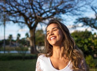 8 способов принять свой истинный возраст, если вам уже за 40