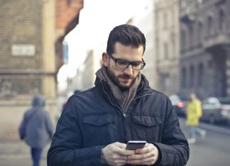 6 умных уловок, которые заставят мужчину звонить вам