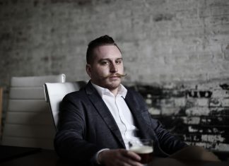 8 признаков в поведении мужа, с которым пора разводиться