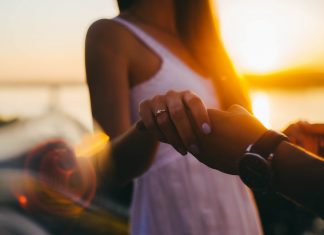 6 задушевных вещей, которыми женщины не дают мужчине уйти