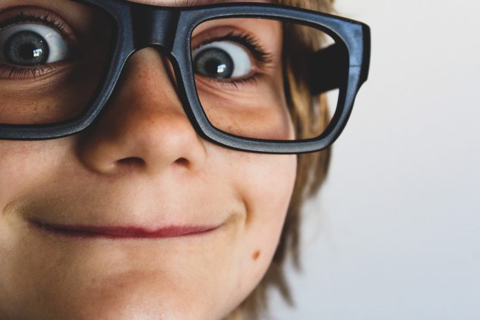 boy-close-up-eyeglasses-1105191