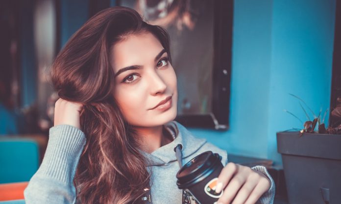 valerie-elash-FVXt44vyONA-unsplash сжал