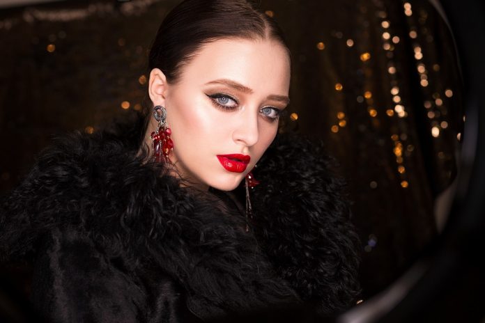 fashion-3190854_960_720