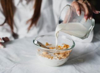 6 коварных продуктов, из-за которых ваша талия растет как на дрожжах