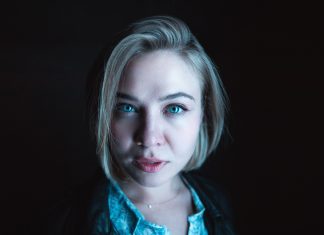 6 вещей, которые делает уверенная женщина, чтобы узнать мужчину за пару минут