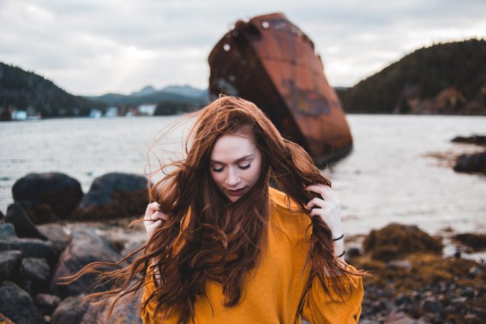 erik-mclean-9mpFDfOmaYU-unsplash 1
