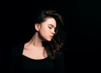 4 хитрости, после которых ваша шея не будет так быстро стареть