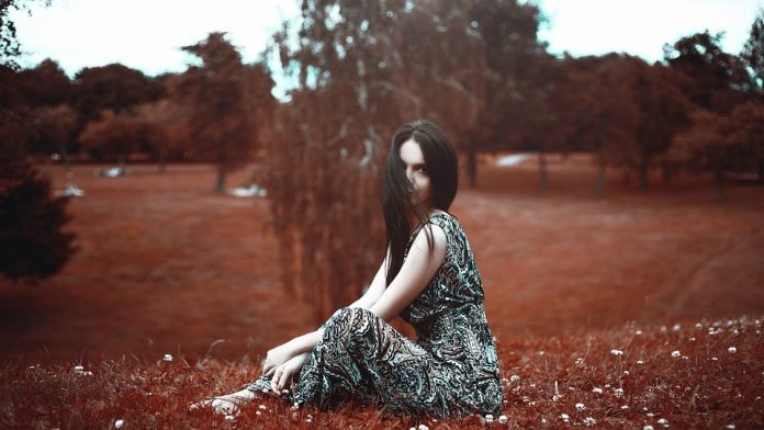 beautiful-girl-1703415_960_720