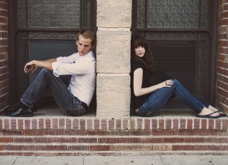 4 ваших привычки, из-за которых вы больше не волнуете мужчину как женщина