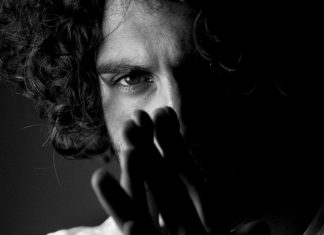 7 требований, которые вынуждена принять женщина, если мужчина младше ее