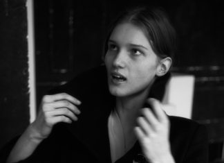 4 вещи, которые начинает вытворять бедная женщина, когда любви к мужчине не осталось