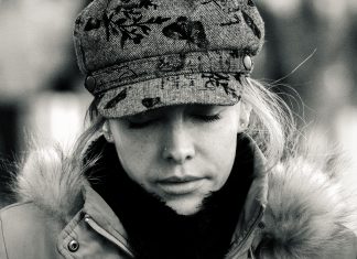 4 вещи, которых тайно хотят от мужчин женщины в климаксе