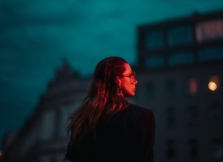 6 привычек, которые делают из вас отчаявшуюся одинокую женщину