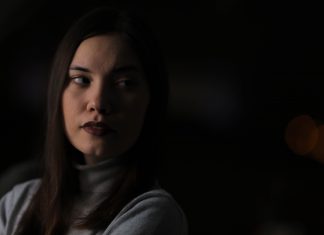 5 поступков, которыми женщина напрочь обесценивает себя в глазах мужчины