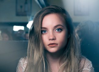 5 женских знаков Зодиака, в которых мужчины влюбляются молниеносно