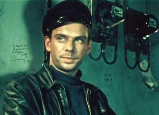 У Алексея Баталова две дочери от разных женщин. Как они выглядят и чем занимаются