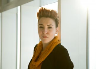 4 тайны, которые обеспеченной женщине стоит держать за семью печатями от мужчины