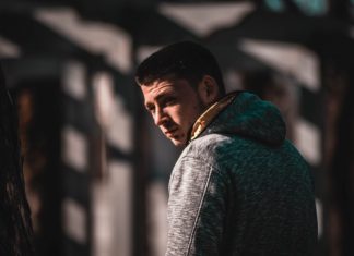 Как по внешности мужчины увидеть, что он лоботряс: 4 еле заметные детали