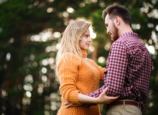 4 поступка, которые выдают любовь мужчины, хоть он и не хранил верность