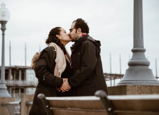 5 поцелуев, которые выдают мужчину, у которого давно не было женщины