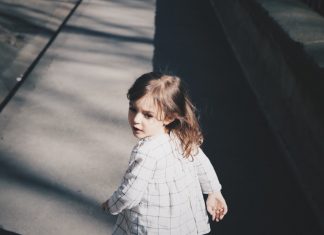 5 причин, из-за которых вырастают непослушные дети-эгоисты