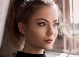 5 типажей женщин, за которыми мужчины ходят табунами