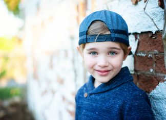 В каком месяце рождаются мальчики, от красоты которых глаз не отвести