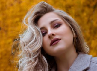 6 ценных привычек блондинки, из-за которых мужчина безмерно дорожит ею