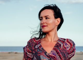 10 моментов в женщине, из-за которых мужчина влюбляется в нее снова и снова