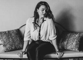 3 сигнала, что вы опустились до образа тетки в глазах людей, хотя старость далеко