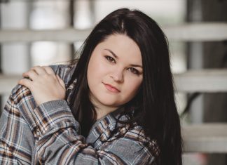 5 привычек завистливой женщины, которые резко бросаются в глаза