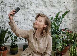 5 стыдных дел на выходные, за которые вас будут осуждать в обычные дни