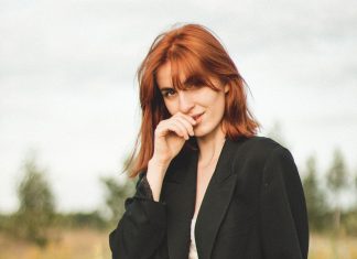 7 привычек женщины, которые заставляют мужчину считать минуты до их встречи