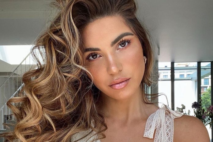 negin_mirsalehi_103670141_107830617543426_3471897059036118021_n