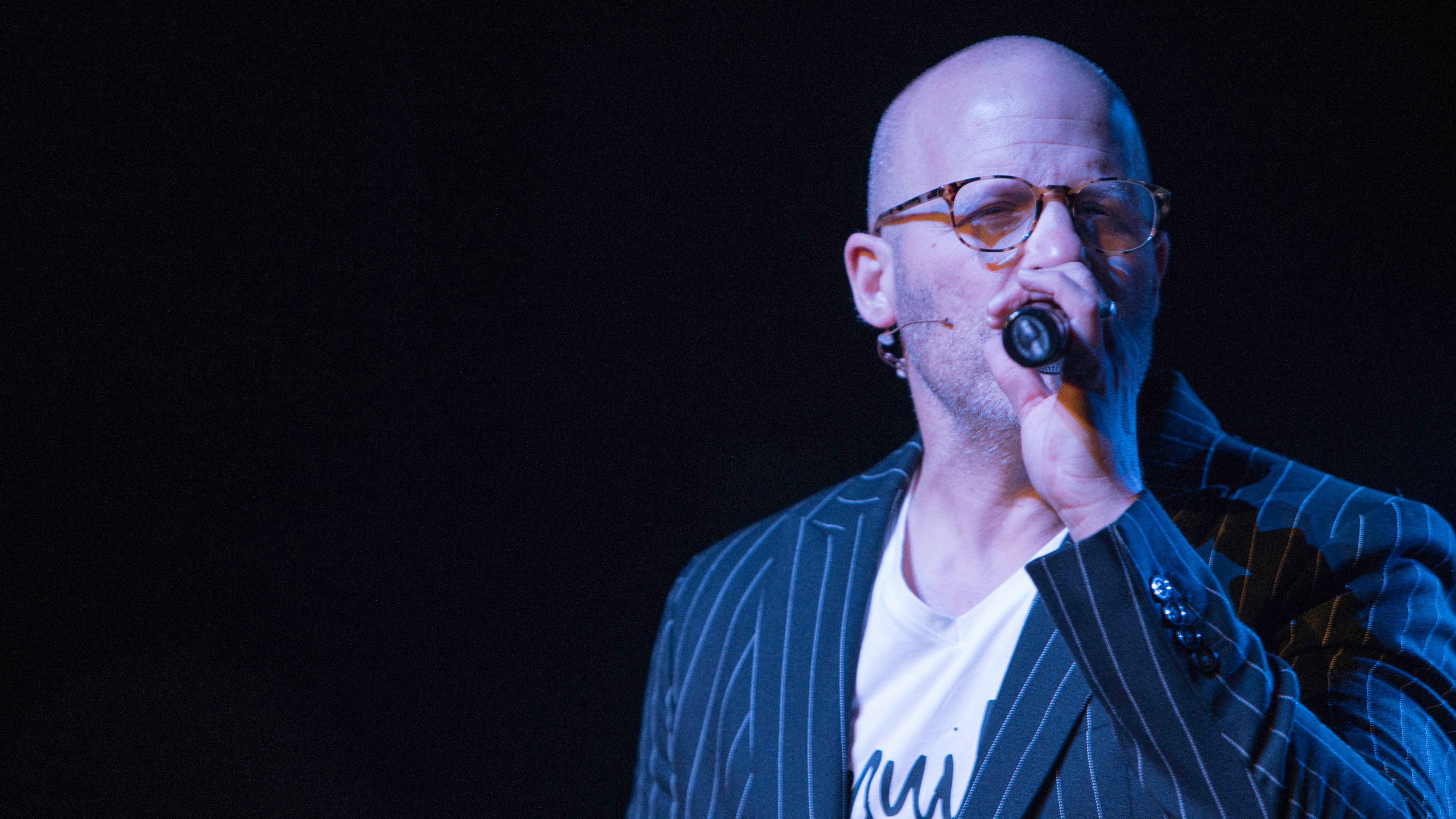 6 российских песен, которые выставляют мужчин жалкими