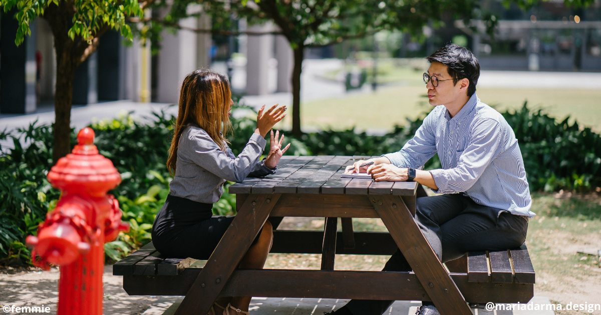 7 ошибок в разговоре, из-за которых вас принимают за слабохарактерного человека