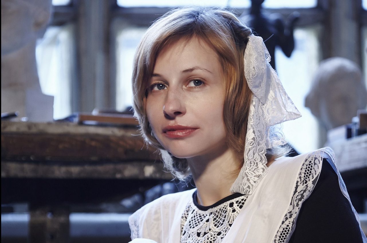 4 вещи, за которые советскую школьницу позорили при всем классе