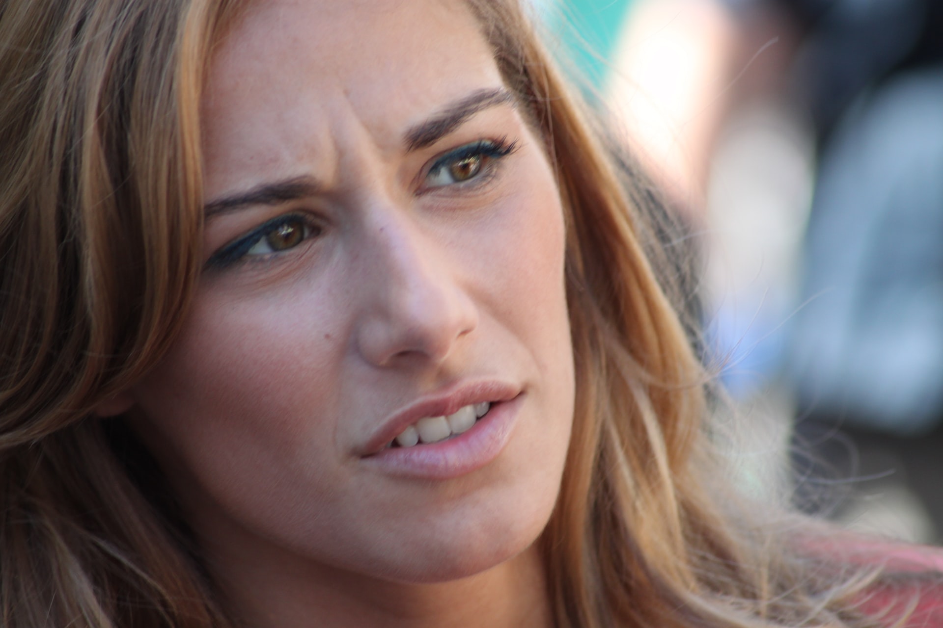 6 вещей в сумке, которые выдают разведенную женщину